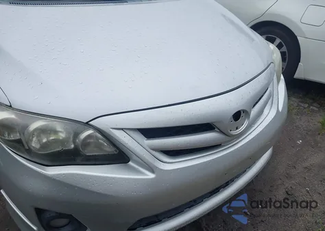 2011 Toyota Corolla S from USA, damaged, VIN 2T1BU4EE8BC597853
